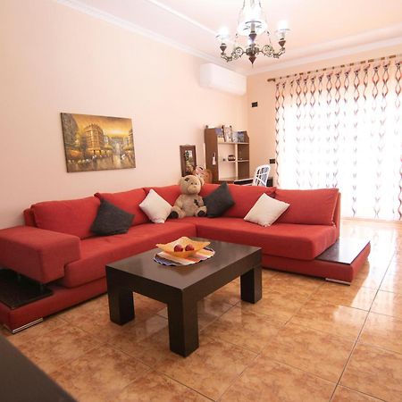 Tirana Central Apartment エクステリア 写真